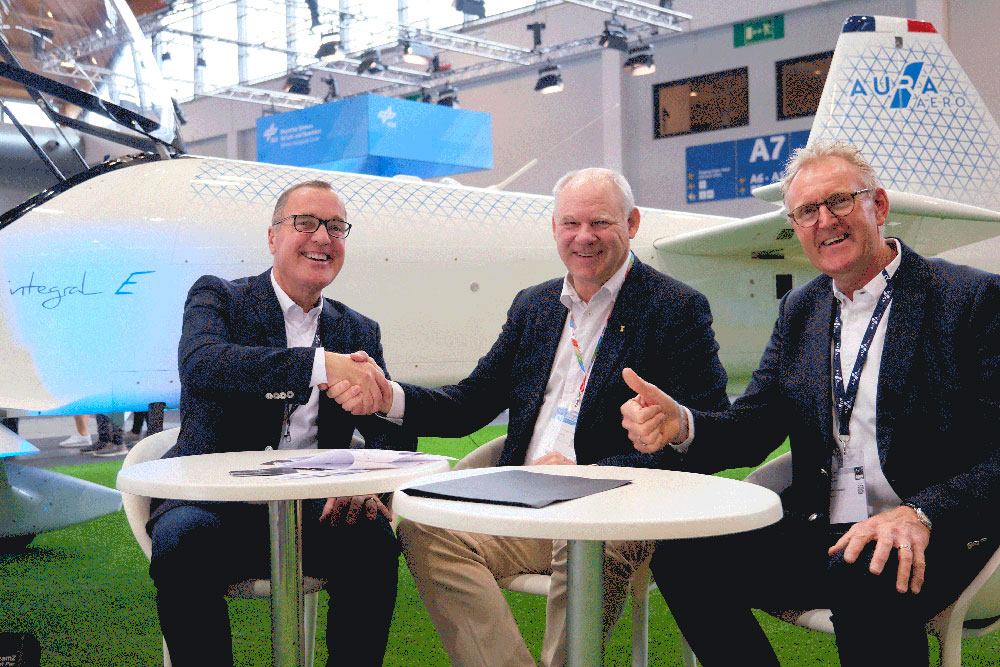 Norwegian Air Sports Federation Orders INTEGRAL E Electric Tow-planes DrewMcEwenJohn Eirik LaupsaNilsHaraldHansen AURA AERO